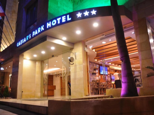 Ceasars Park Hotel image 1