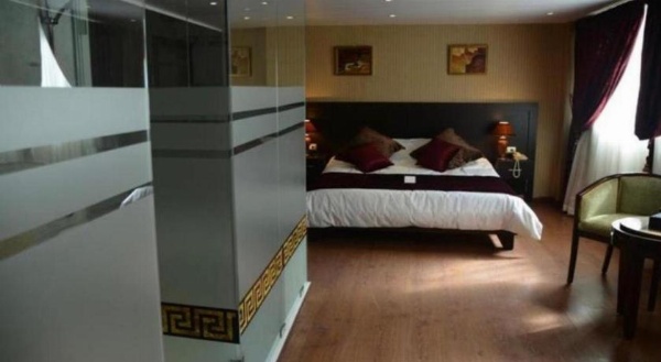 Ceasars Park Hotel image 24